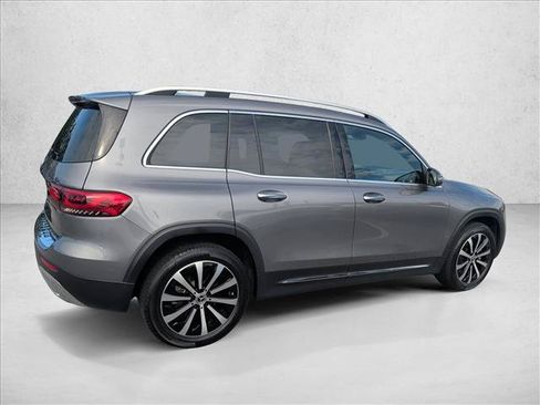 Certified 2022 Mercedes-Benz GLB 250 image 4