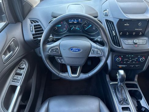 Used 2019 Ford Escape SEL AWD/4WD image 17