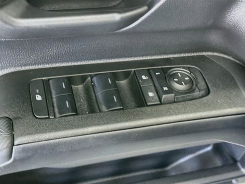 Used 2026 Toyota 4Runner SR5 AWD/4WD image 15