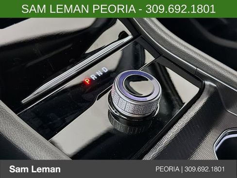 New 2025 Jeep Grand Cherokee Laredo w/ Luxury Tech Group I image 16