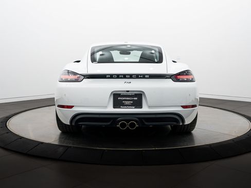 Certified 2018 Porsche 718 Cayman S RWD image 6