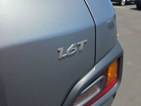 Used 2020 Hyundai Kona Limited FWD image 12