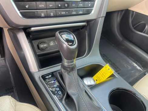Used 2017 Hyundai Sonata Limited image 27