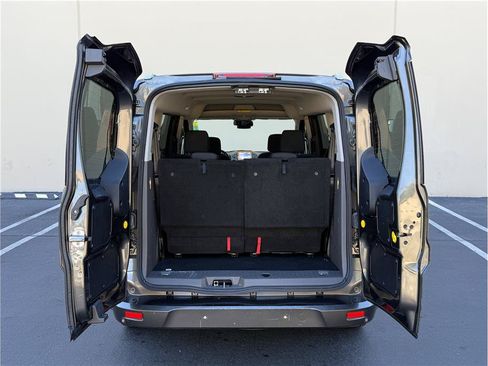 Used 2020 Ford Transit Connect XLT FWD image 23