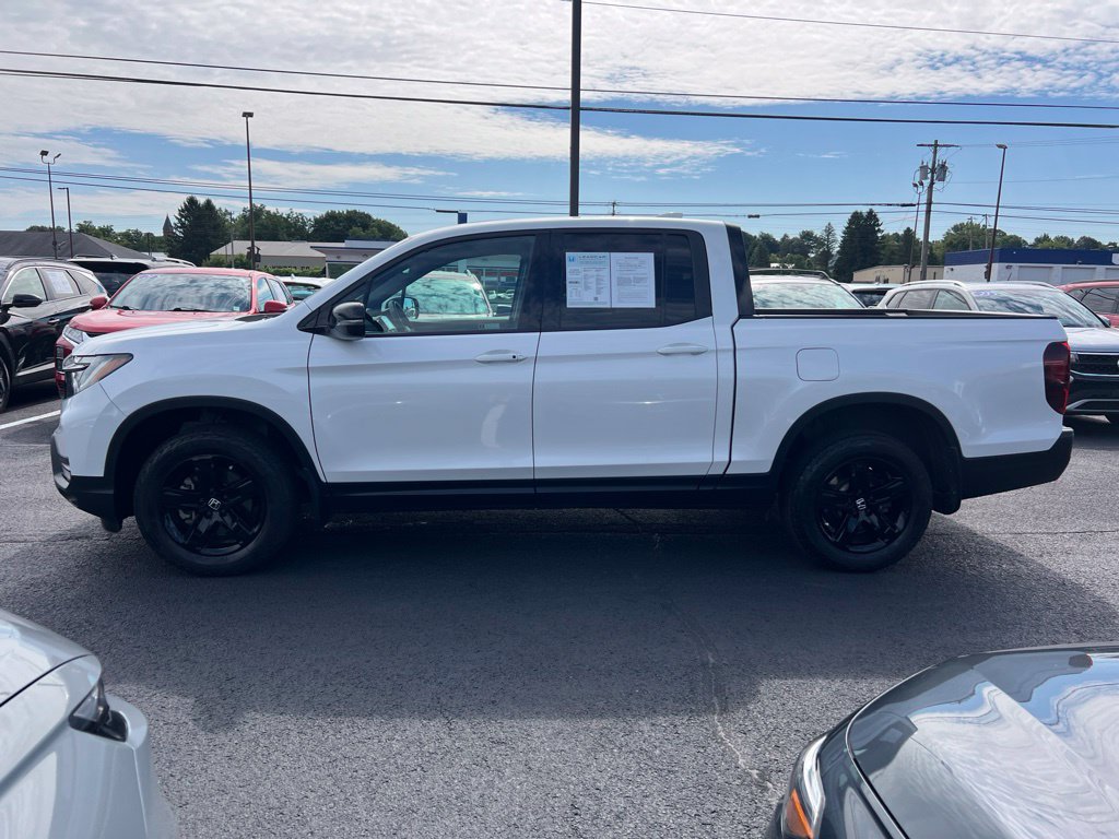 Used 2023 Honda Ridgeline Black Edition image 2