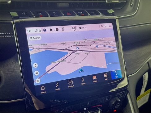 New 2025 Jeep Grand Cherokee Limited w/ Black Appearance Package image 15