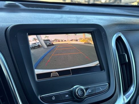 Used 2024 Chevrolet Equinox LT AWD/4WD image 21