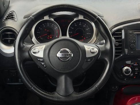 Used 2011 Nissan Juke SL AWD/4WD image 19