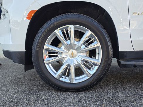 Used 2021 Chevrolet Suburban High Country image 52