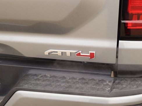 Used 2023 GMC Canyon AT4 image 37