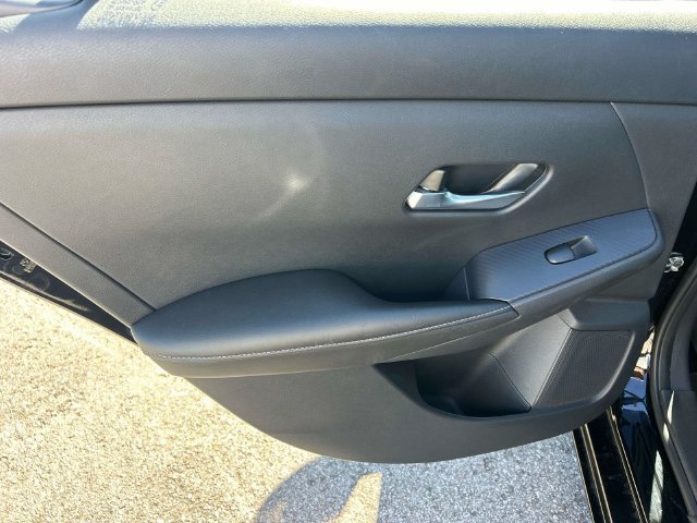 Used 2023 Nissan Sentra S FWD image 16