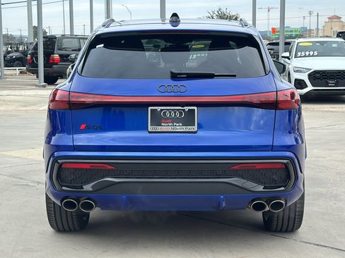 New 2025 Audi SQ5 Premium Plus AWD/4WD image 6