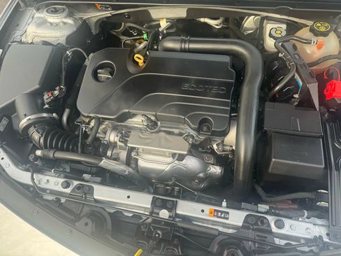 Used 2020 Chevrolet Malibu LT w/ Leather Package image 25