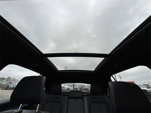 Used 2025 Jeep Wagoneer S Launch Edition image 30