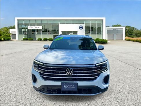 Used 2025 Volkswagen Atlas SE AWD/4WD image 8