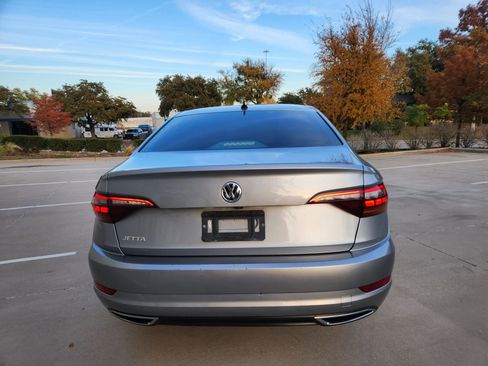 Used 2019 Volkswagen Jetta R-Line image 40