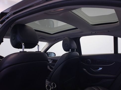 Certified 2017 Mercedes-Benz C 300 4MATIC Sedan image 22