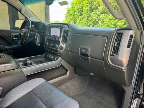 Used 2016 GMC Sierra 1500 SLT w/ All Terrain X Package AWD/4WD image 34