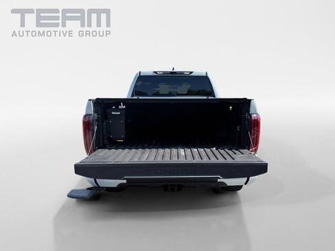 Used 2024 Toyota Tundra Platinum AWD/4WD image 30