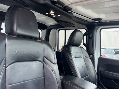 Certified 2021 Jeep Gladiator Overland w/ Popular Equipment Package image 17