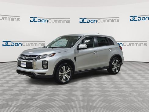 Used 2024 Mitsubishi Outlander Sport ES AWD/4WD image 4
