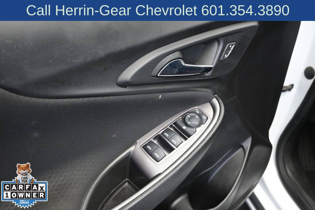 Used 2023 Chevrolet Malibu RS FWD image 11
