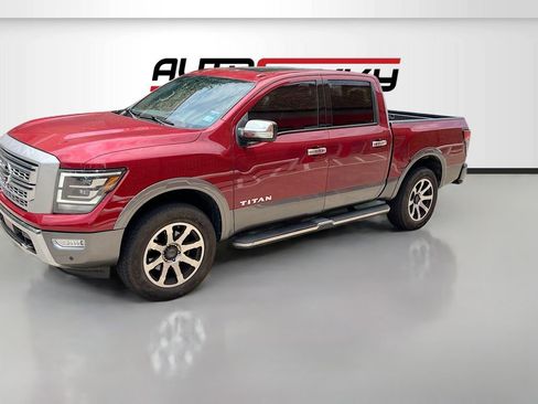 Used 2021 Nissan Titan Platinum Reserve w/ Moonroof Package AWD/4WD image 3