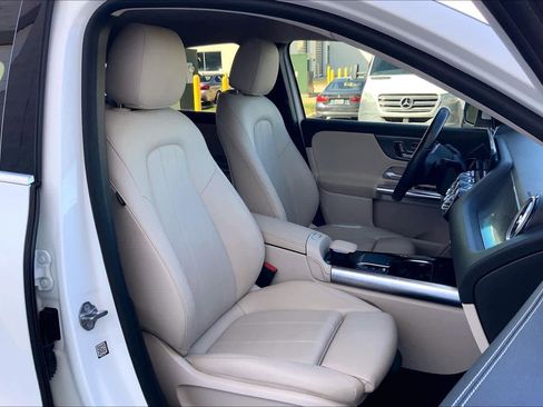 Certified 2021 Mercedes-Benz GLA 250 image 8