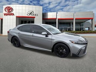 Used 2025 Toyota Camry SE w/ Convenience Package FWD video 1