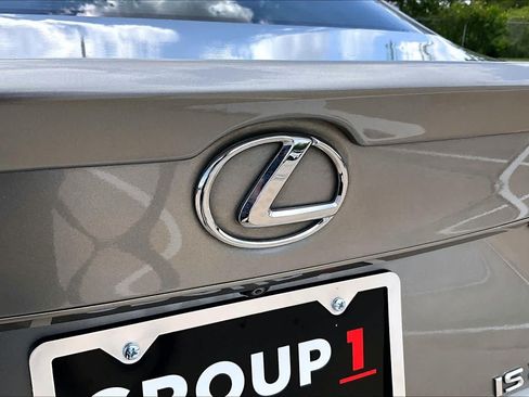 Used 2017 Lexus IS 200t F Sport w/ F Sport Package RWD image 30