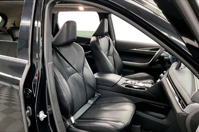 Used 2024 INFINITI QX60 Luxe AWD/4WD image 8