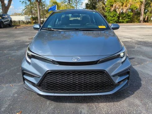 Used 2024 Toyota Corolla SE image 3