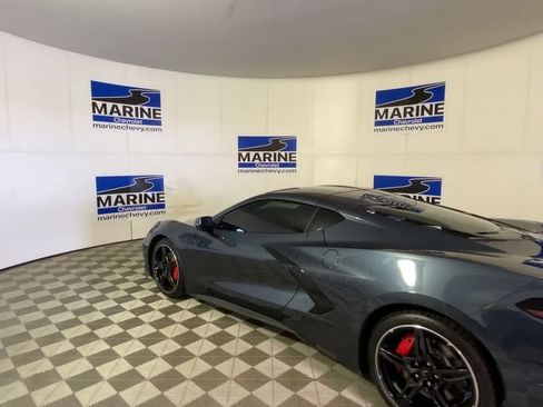 Used 2021 Chevrolet Corvette Stingray Coupe w/ Z51 Performance Package RWD image 8