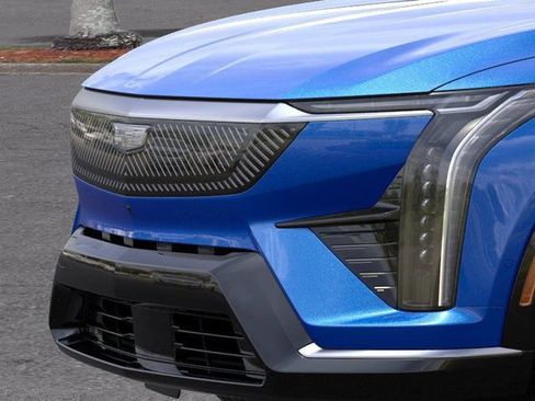 New 2027 Cadillac Optiq Luxury AWD/4WD image 13