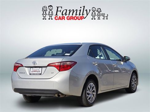 Used 2019 Toyota Corolla LE image 4
