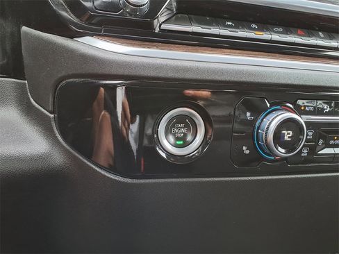 Used 2023 GMC Sierra 1500 SLE image 31