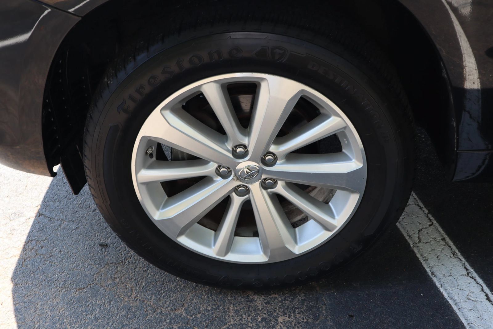 Used 2010 Toyota Highlander Limited AWD/4WD image 34