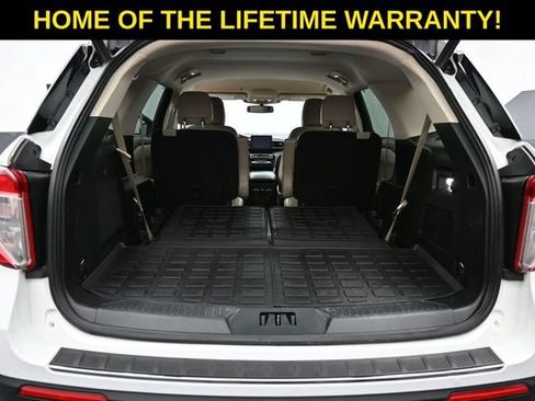 Used 2021 Ford Explorer Limited w/ Equipment Group 301A AWD/4WD image 41