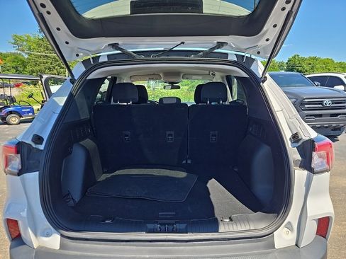 Used 2021 Ford Escape SE FWD image 10
