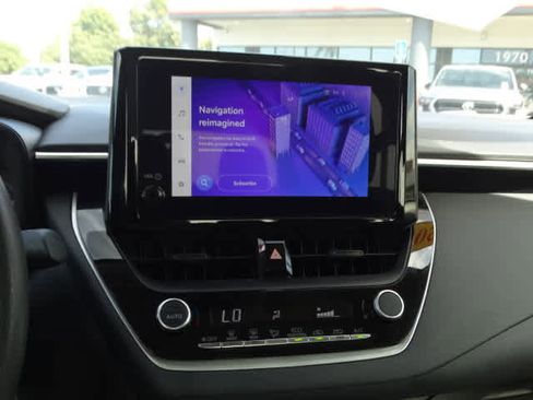 Certified 2023 Toyota Corolla LE image 28