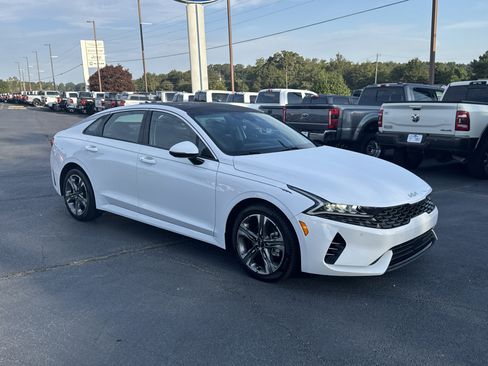 Used 2024 Kia K5 EX w/ EX Premium Package image 4