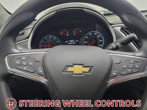 Used 2024 Chevrolet Malibu LT image 19