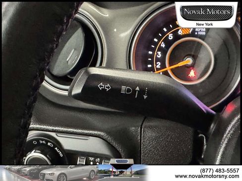 Used 2022 Jeep Wrangler Unlimited Sport image 16