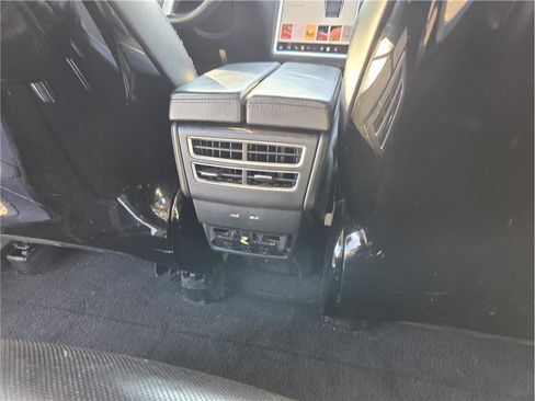 Used 2016 Tesla Model X 90D image 24