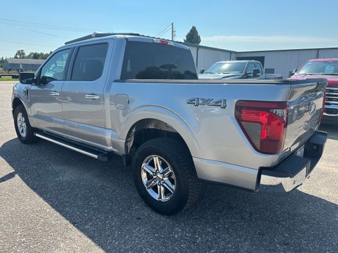 Used 2025 Ford F150 XLT w/ Equipment Group 301A Standard AWD/4WD image 4