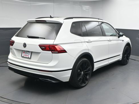 Used 2021 Volkswagen Tiguan SE R-Line image 8