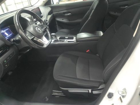 Used 2022 Nissan Sentra SV image 15