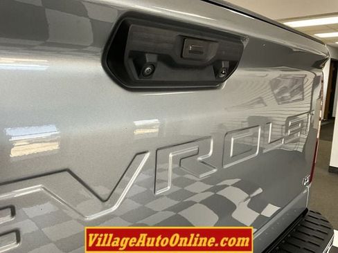 Used 2024 Chevrolet Silverado 2500 LT AWD/4WD image 28