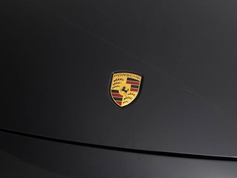 Certified 2022 Porsche 911 Carrera 4S image 15