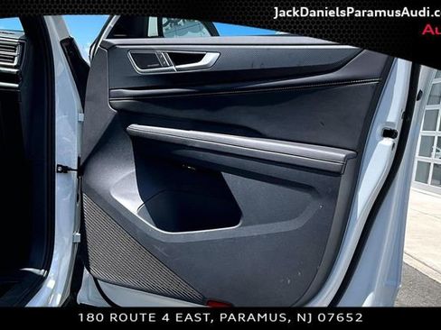Used 2024 Volkswagen Atlas Cross Sport SEL Premium R-Line AWD/4WD image 16
